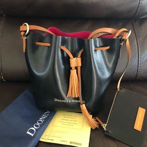 Dooney and Bourke bucket purse